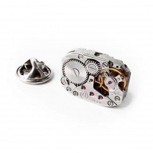 Insignă cu pin de rever steampunk din mecanism de ceas cu rubine încrustate  • GRANDI • 