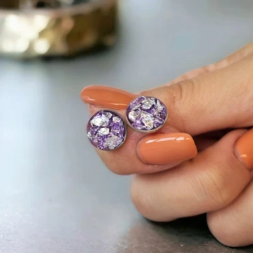 Cercei cu Foită din Argint în rășină mov • PURPLE STUD • Oțel Inoxidabil
