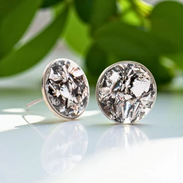 Cercei cu Foiță din Argint în rășină gri • GRAY STUD • Oțel Inoxidabil