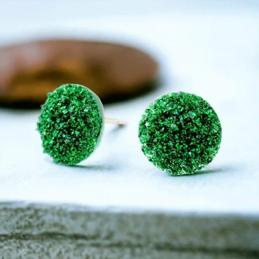 Cercei cu șurub, mini Geode glitter • VERDE • Oțel Inoxidabil